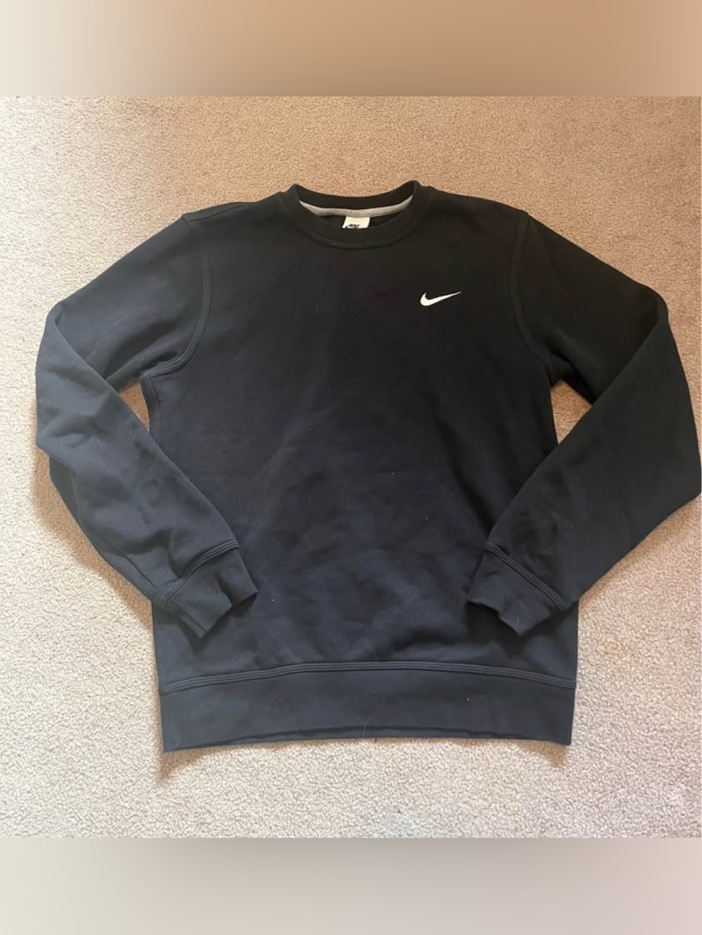 Black Nike crewneck